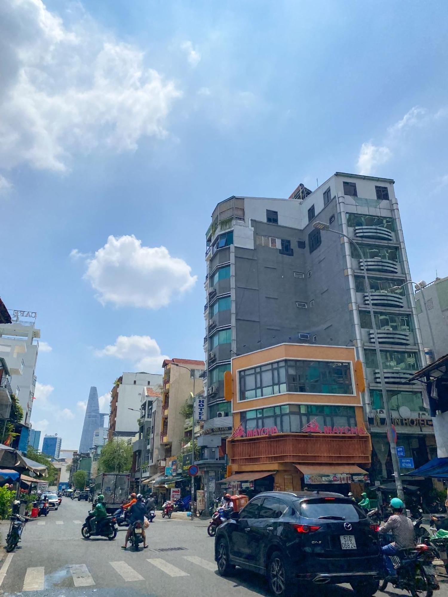 A Little Saigon Hotel - Bui Vien Walking Street Ho-Chi-Minh-Stadt Exterior foto